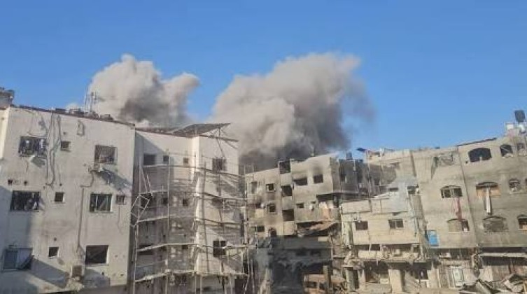 إدارة مجمع كمال عدوان تستنكر استهداف موظفيها وتطالب بحمايتهم