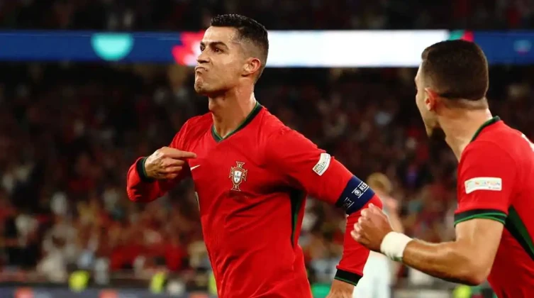 الدوري الأمريكي يوضح موقفه من انتقال كريستيانو رونالدو