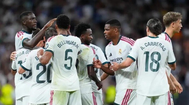 ريال مدريد يكتسح مالقا برباعية في الدوري الإسباني (فيديو)