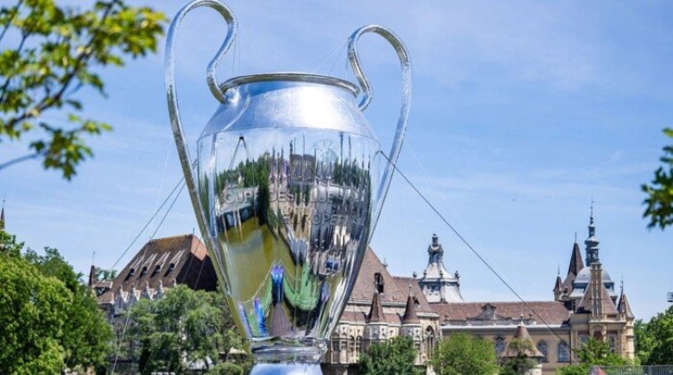 قرعة دوري أبطال أوروبا 2026/27.. 36 فريقًا يترقبون منافسيهم الليلة