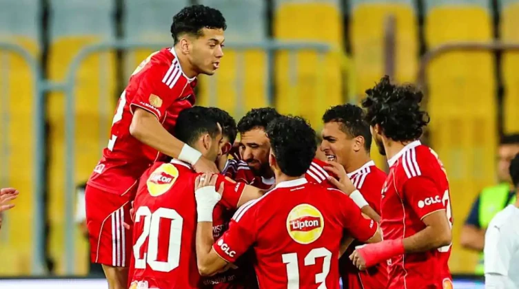 قرار جديد من الأهلي المصري يهدد إعلانات النجوم