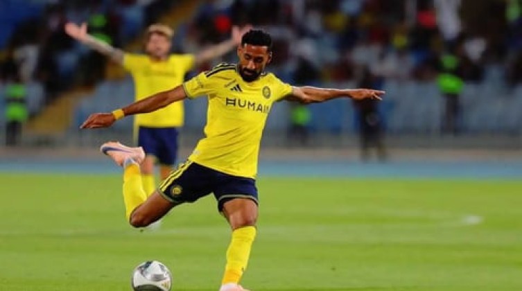 النصر يقترب من حسم رحيل علي الحسن إلى الفتح