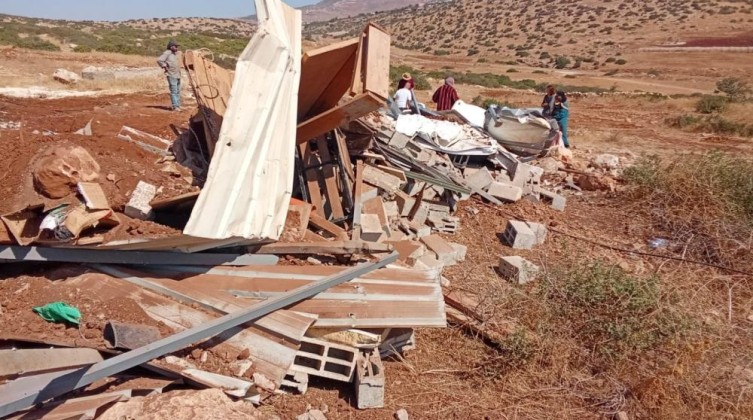 الاحتلال يهدم منشأة زراعية في يرزا شرق طوباس