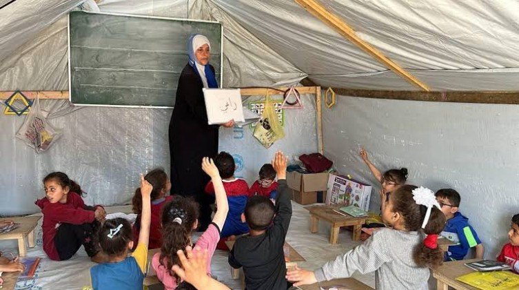 خاص: 462 ألف طالب يواجهون الفاقد التعليمي بثلاث مواد أساسية
