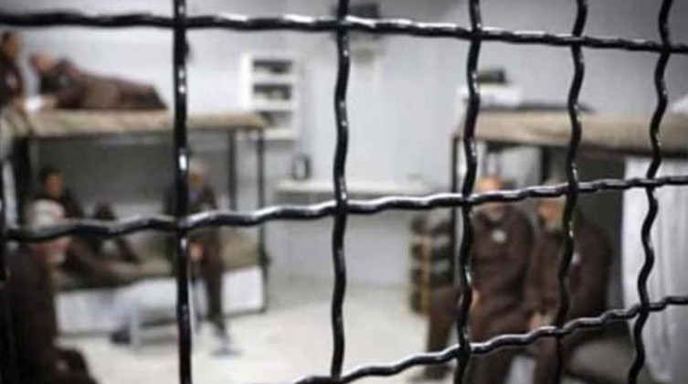 هيئة الأسرى: أوضاع قاسية في سجن عوفر