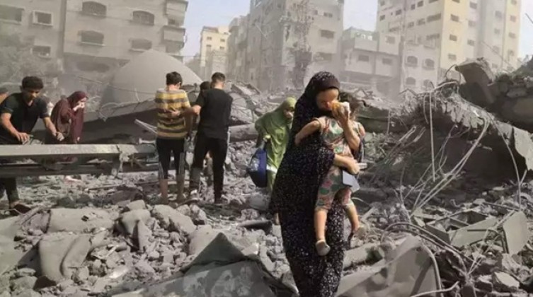 19 شهيدًا وعشرات المصابين في غارات إسرائيلية متواصلة على قطاع غزة