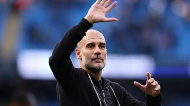جوارديولا رفض تدريب هولندا.. والاتحاد الهولندي يتعاقد مع تشافي