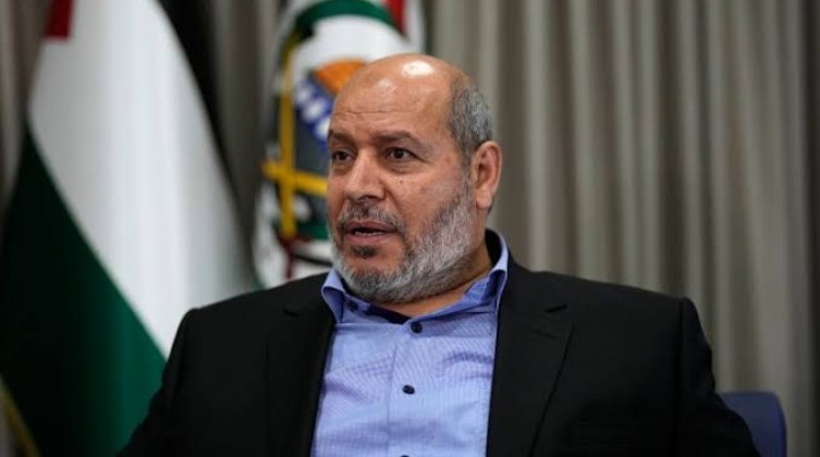 الحية يجري اتصالات مع الوسطاء بشأن تطورات غزة