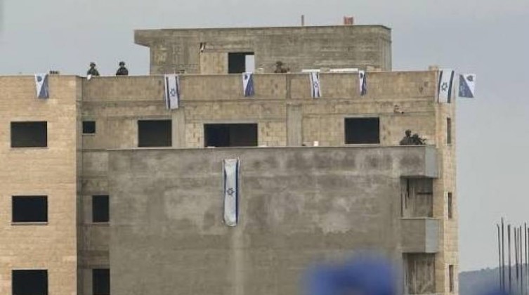 الاحتلال يستولي على منزل غرب رام الله ويحوّله إلى ثكنة عسكرية