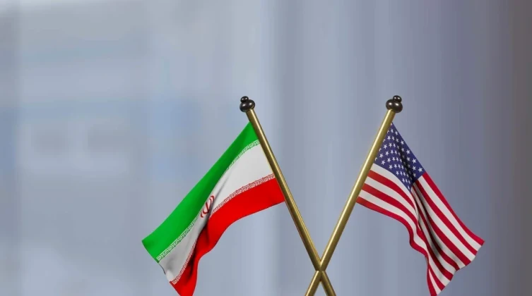 إيران تقترح خطة من 7 أيام لفتح مضيق هرمز واستئناف المفاوضات مع واشنطن