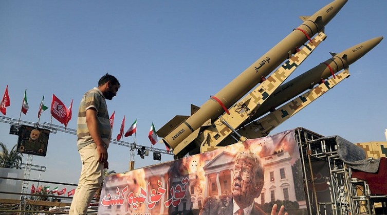 إصابة 8 جنود أميركيين بهجوم إيراني في مضيق هرمز