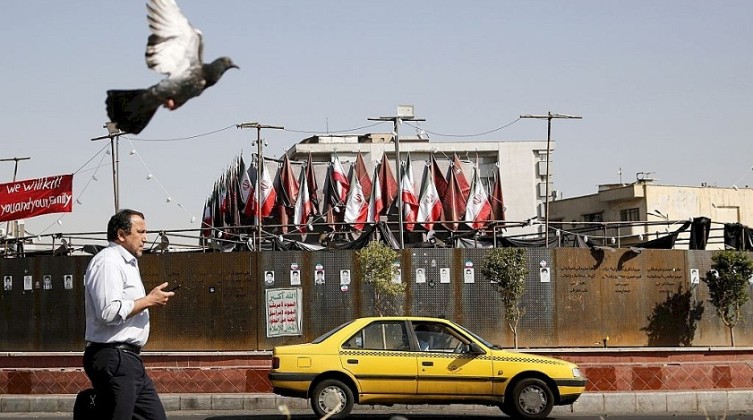 إيران تبدي استعدادها للحوار وترفض "الدعاية المغرضة" بشأن النووي