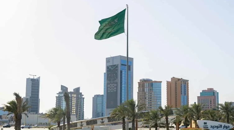 السعودية تعلن اعتراض وتدمير 3 مسيّرات شمالي الرياض